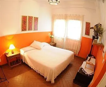 Bed & Breakfast Possidonea 28 3*